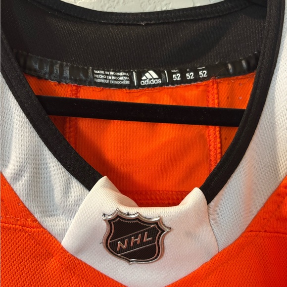 Philadelphia Flyers Sean Couturier Jersey - Picture 3 of 6